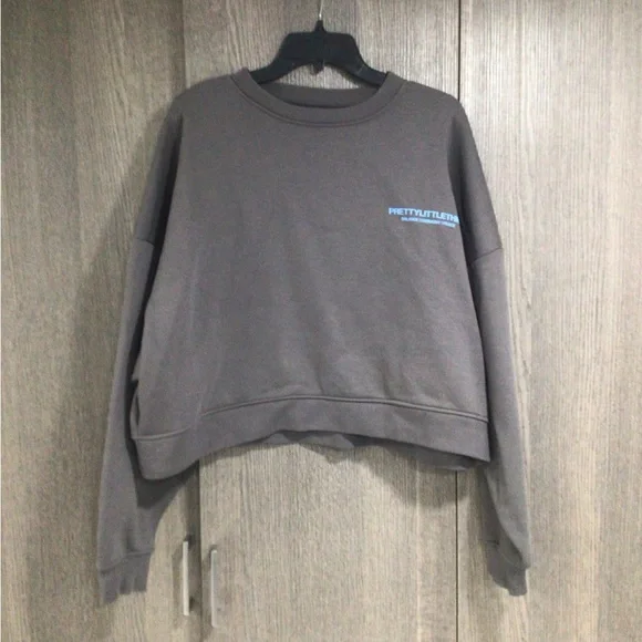 PrettyLittleThing Charcoal Sweatshirt with Blue Logo - Picture 2 of 6